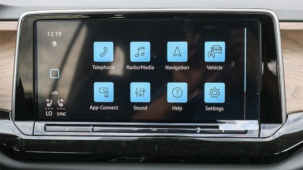 new 2026 Volkswagen Atlas car, priced at $46,230