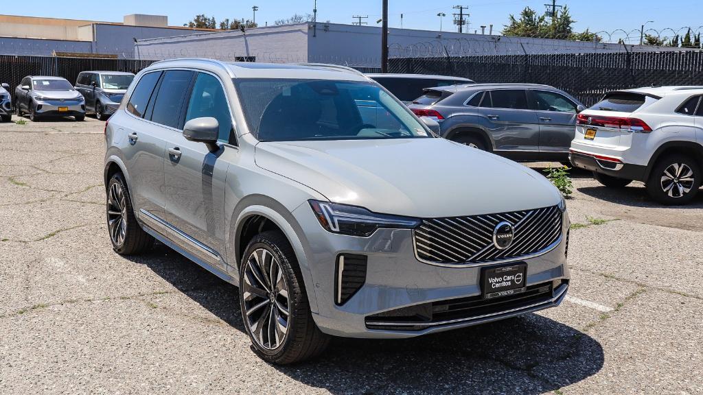 new 2025 Volvo XC90 car, priced at $64,145