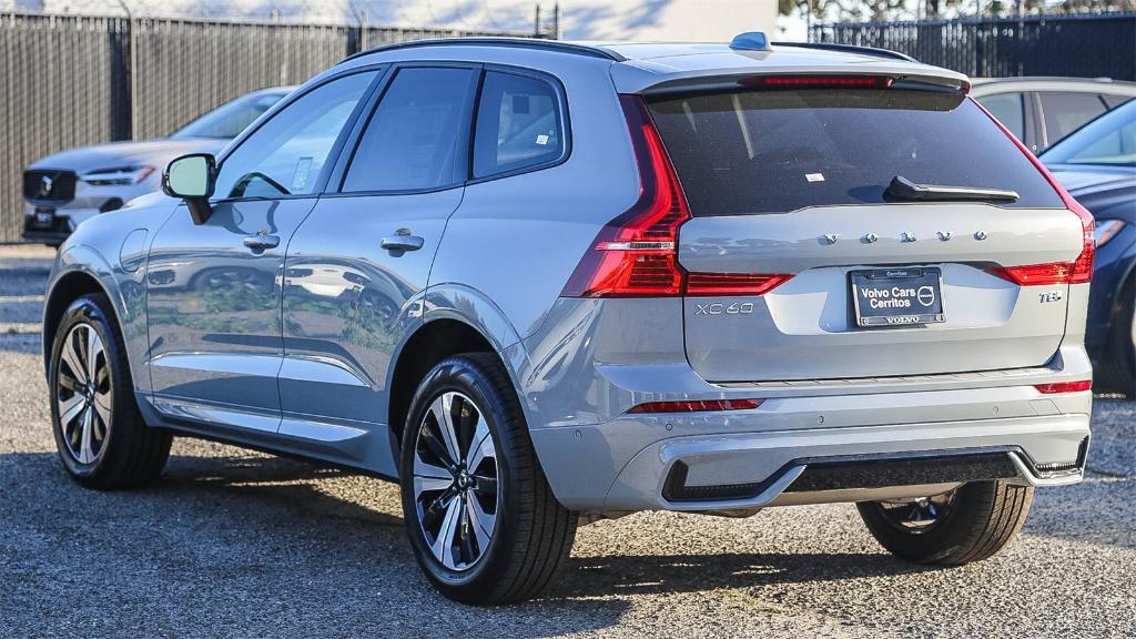 new 2025 Volvo XC60 Plug-In Hybrid car, priced at $53,650