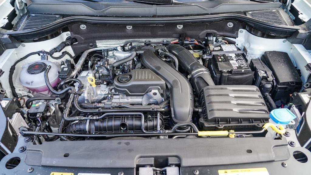 new 2025 Volkswagen Taos car, priced at $25,578