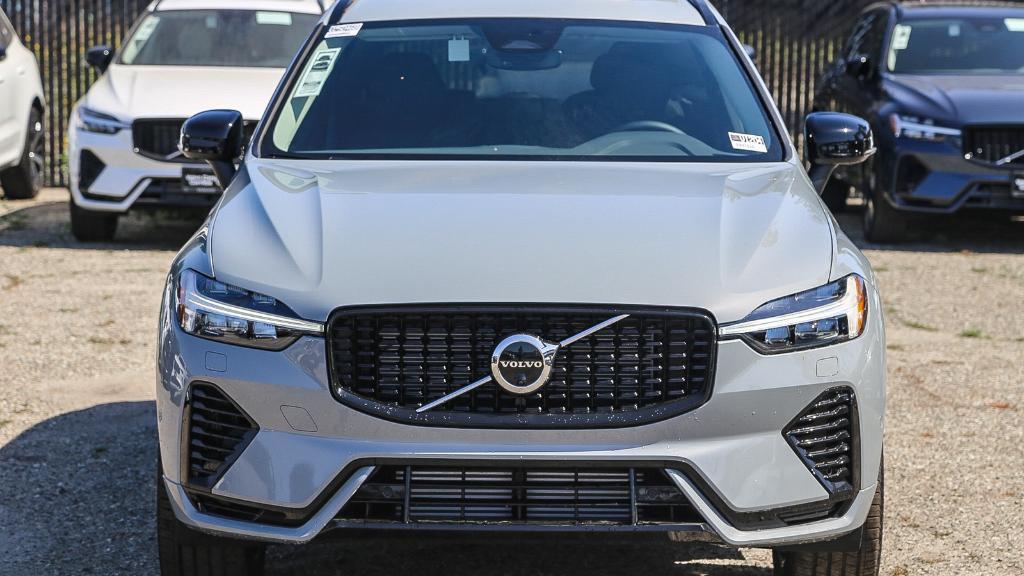 new 2025 Volvo XC60 Plug-In Hybrid car, priced at $52,445