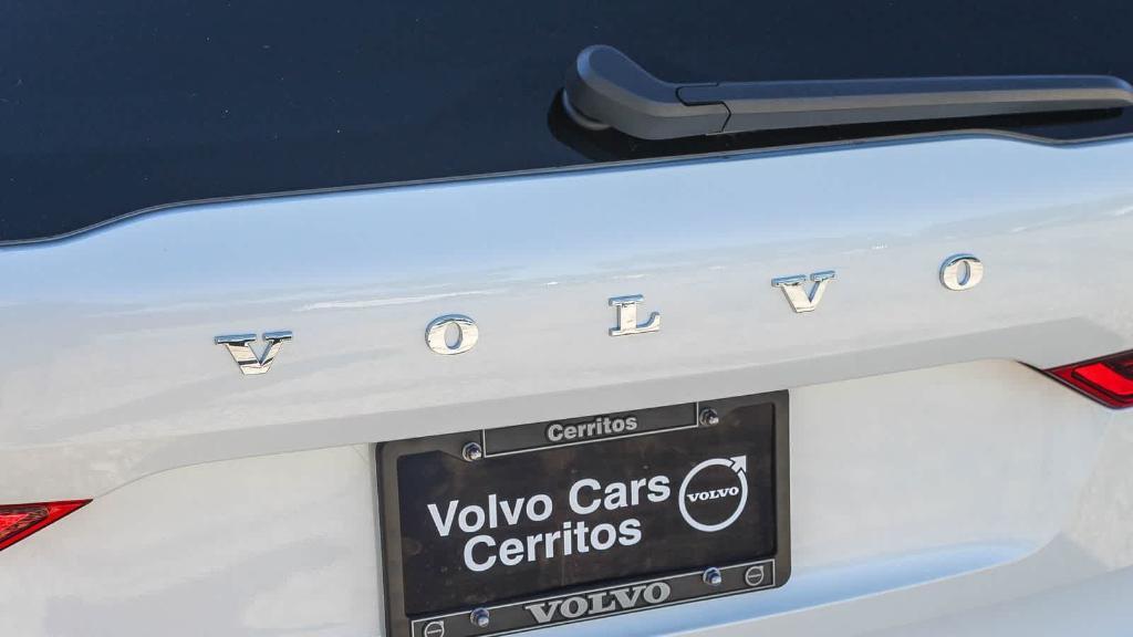 new 2026 Volvo XC60 car, priced at $54,257