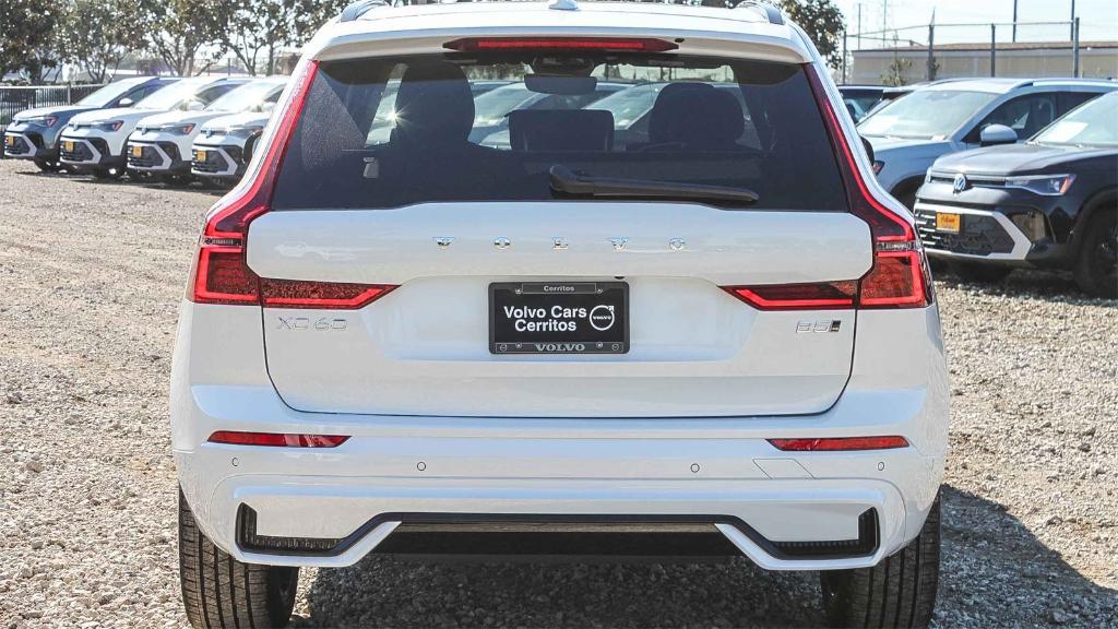 new 2026 Volvo XC60 car, priced at $56,015