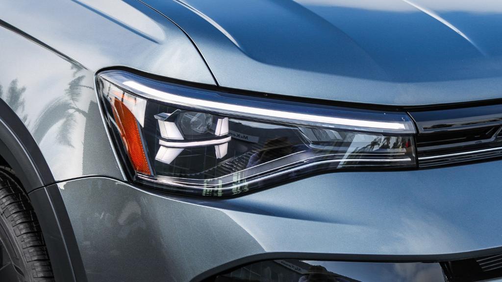 new 2026 Volkswagen Taos car, priced at $28,076