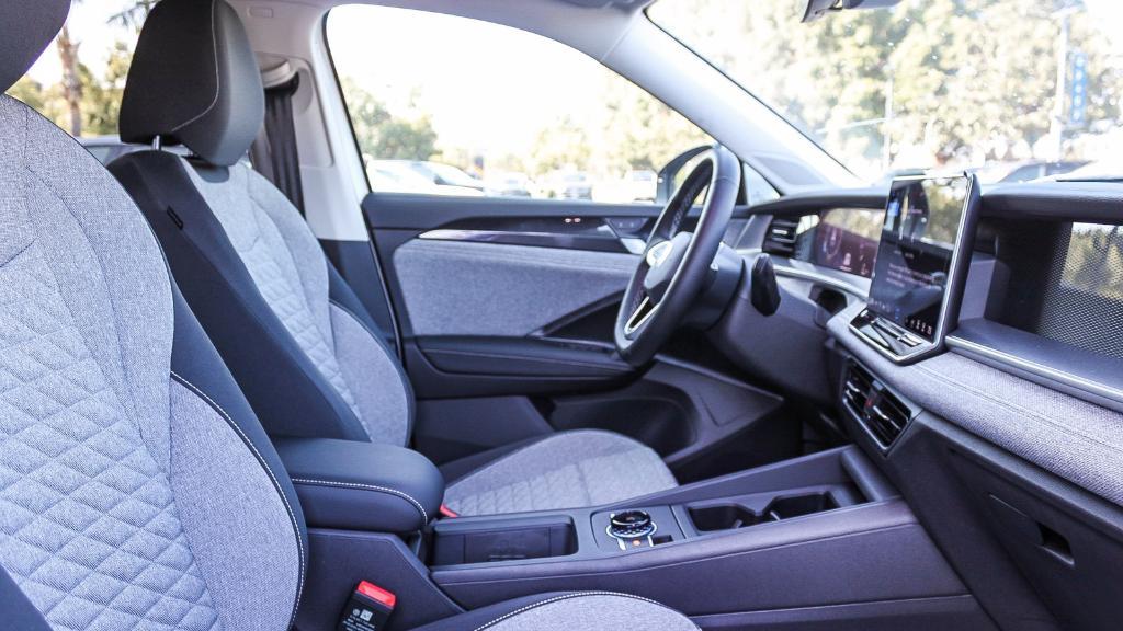 new 2026 Volkswagen Tiguan car, priced at $31,585