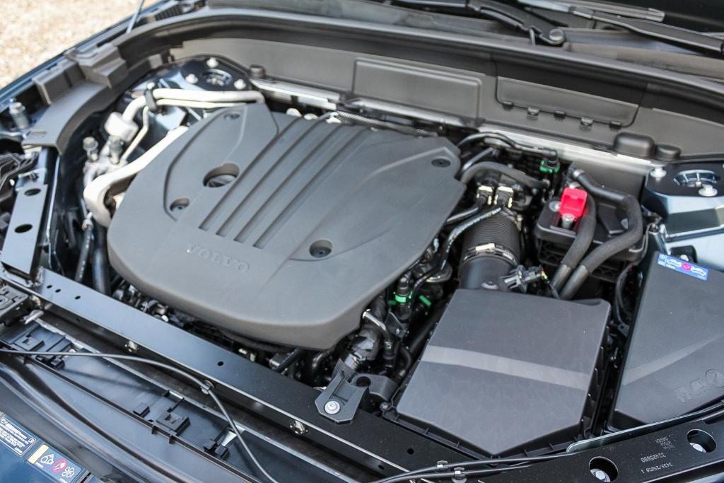 new 2026 Volvo XC60 car, priced at $61,965