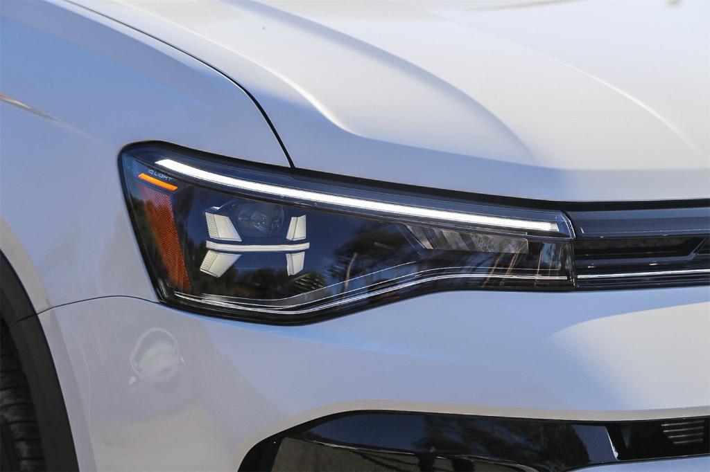 new 2025 Volkswagen Taos car, priced at $26,895