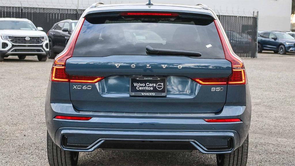 new 2026 Volvo XC60 car, priced at $55,985