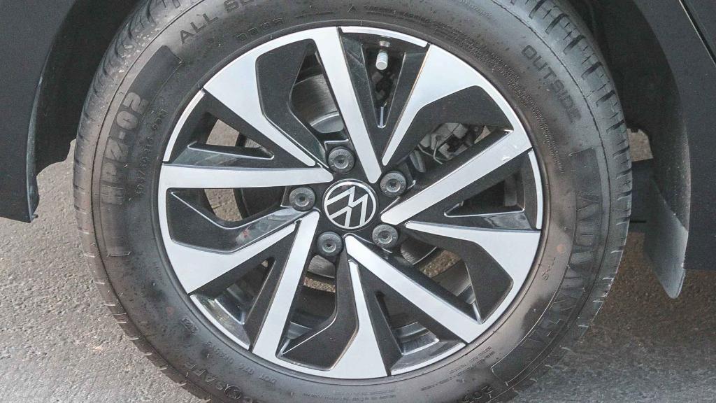 used 2022 Volkswagen Jetta car, priced at $15,420