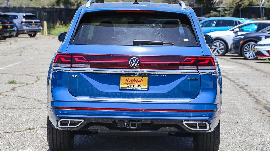 new 2025 Volkswagen Atlas car, priced at $48,984