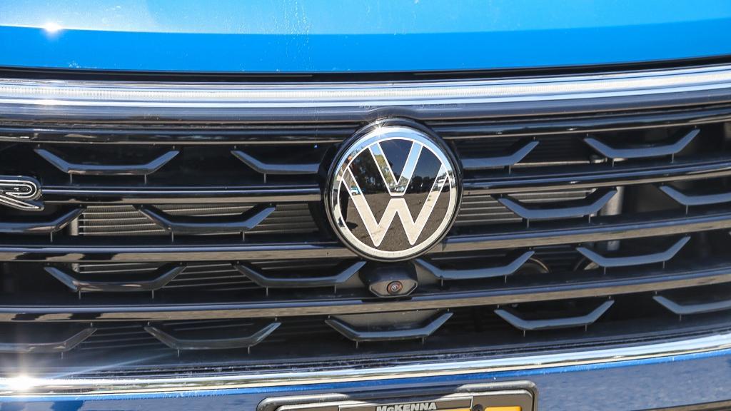 new 2025 Volkswagen Atlas car, priced at $48,984