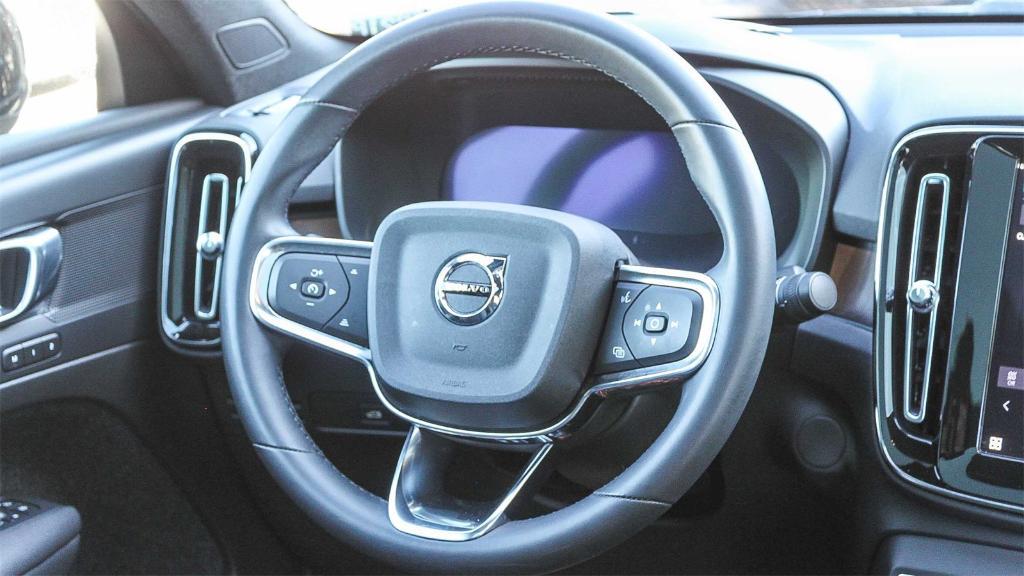 used 2023 Volvo C40 Recharge Pure Electric car, priced at $24,971