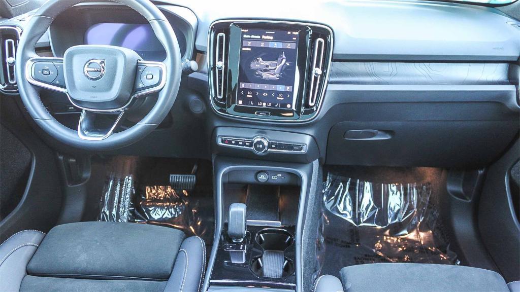used 2023 Volvo C40 Recharge Pure Electric car, priced at $24,971