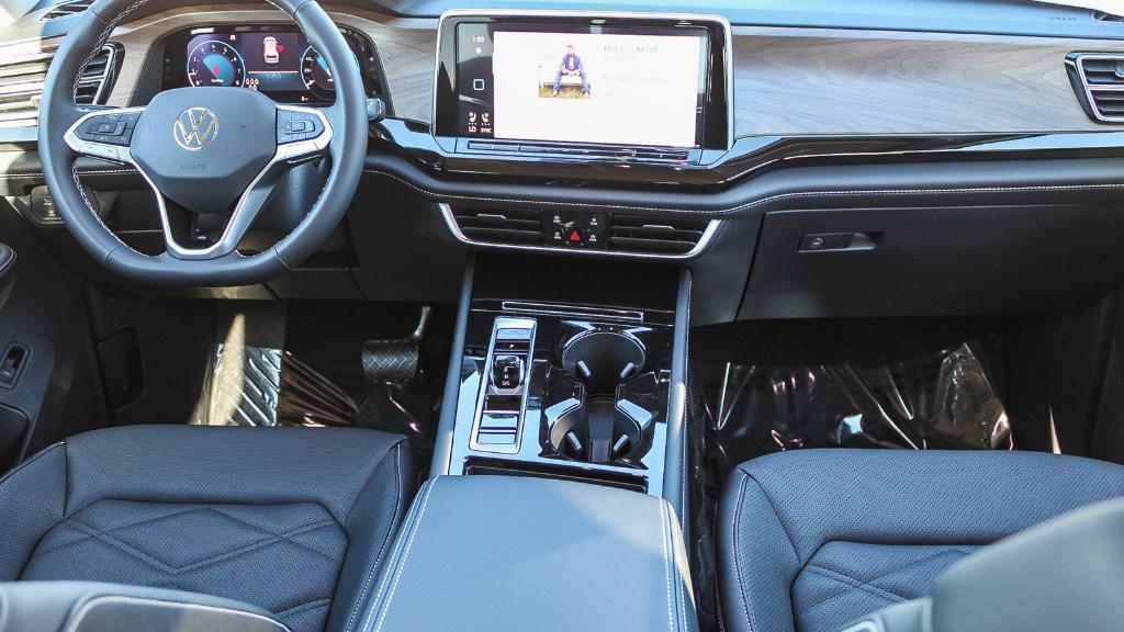 new 2026 Volkswagen Atlas car, priced at $44,745