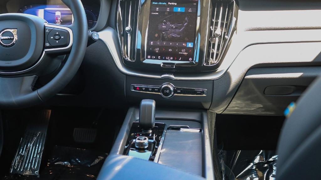 new 2025 Volvo XC60 Plug-In Hybrid car, priced at $47,895