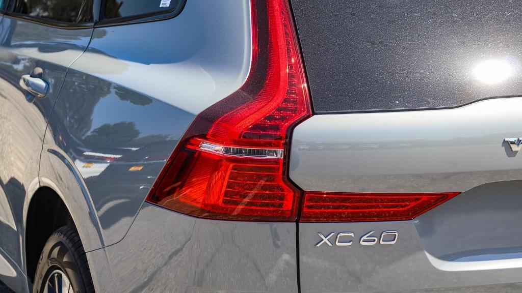 new 2025 Volvo XC60 Plug-In Hybrid car, priced at $47,895
