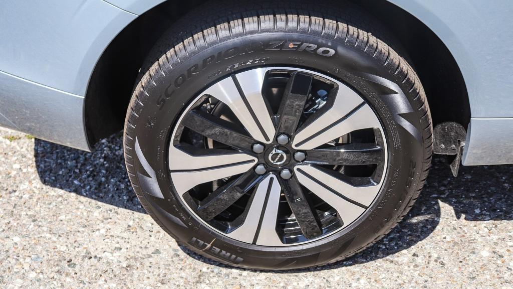 new 2025 Volvo XC60 Plug-In Hybrid car, priced at $47,895