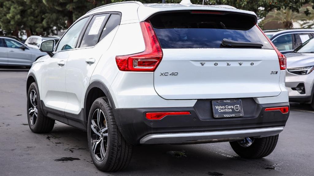 used 2025 Volvo XC40 car, priced at $34,081