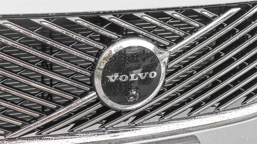 new 2026 Volvo XC90 Plug-In Hybrid car, priced at $83,625