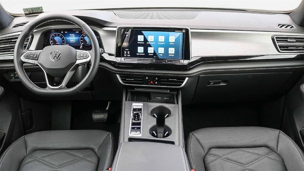 new 2026 Volkswagen Atlas Cross Sport car, priced at $38,331