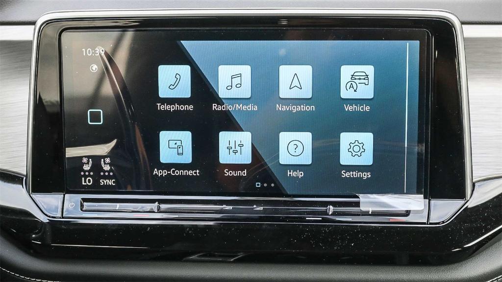 new 2026 Volkswagen Atlas Cross Sport car, priced at $43,833