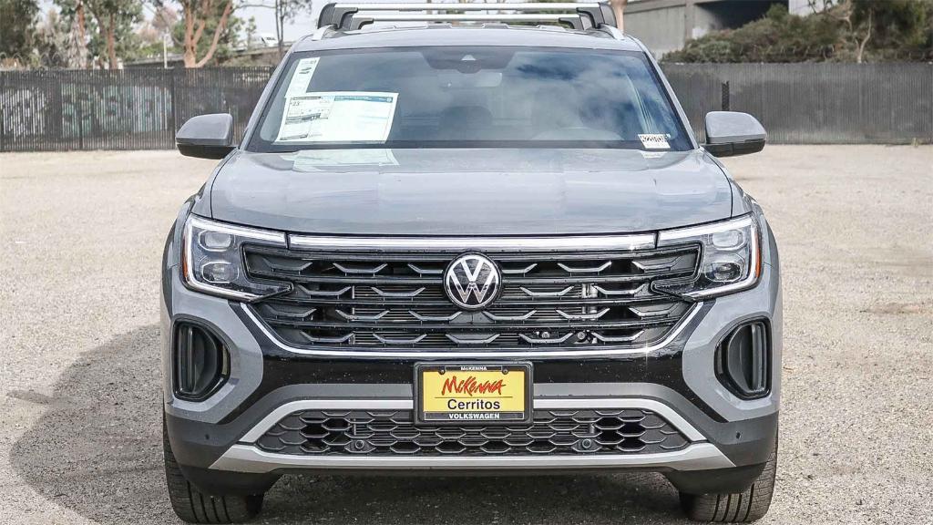 new 2026 Volkswagen Atlas Cross Sport car, priced at $43,833
