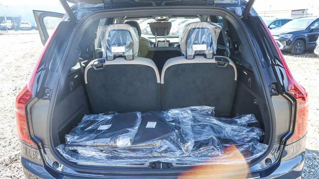 new 2026 Volvo XC90 car, priced at $69,825