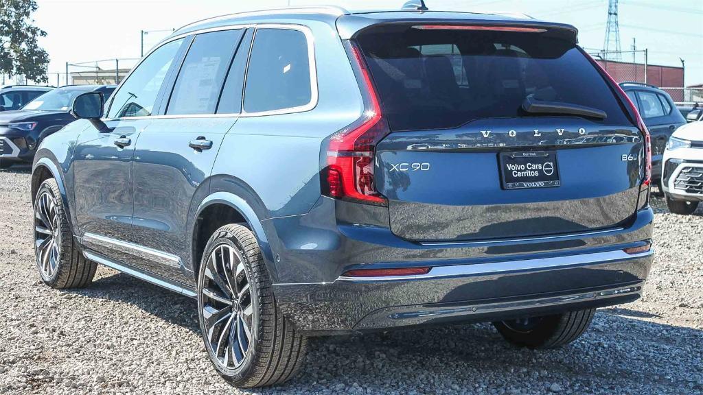 new 2026 Volvo XC90 car, priced at $69,825