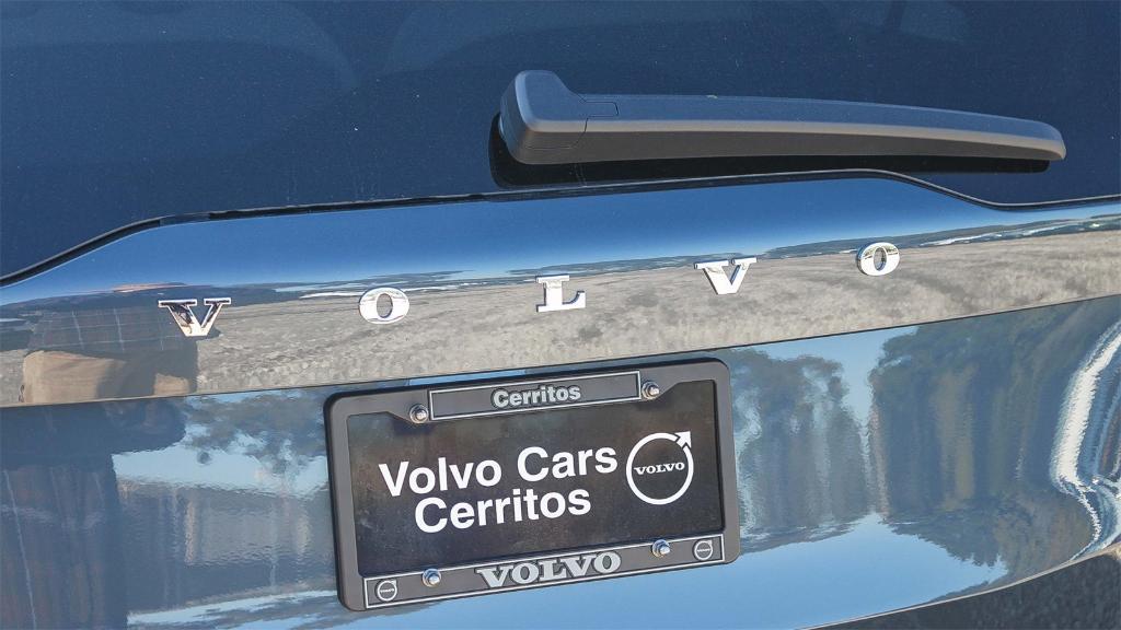 new 2026 Volvo XC90 car, priced at $69,825
