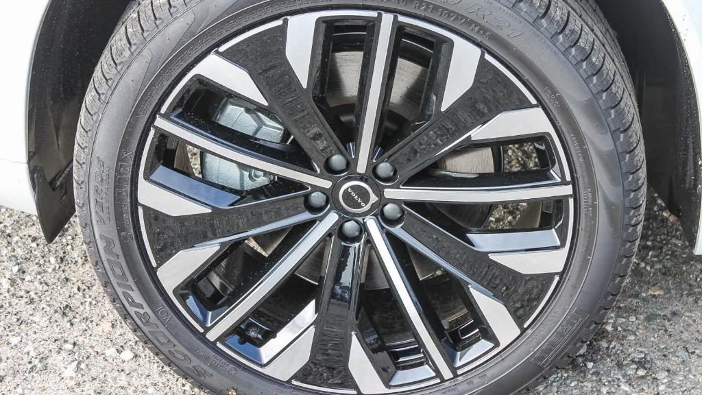 new 2026 Volvo XC90 Plug-In Hybrid car, priced at $79,035