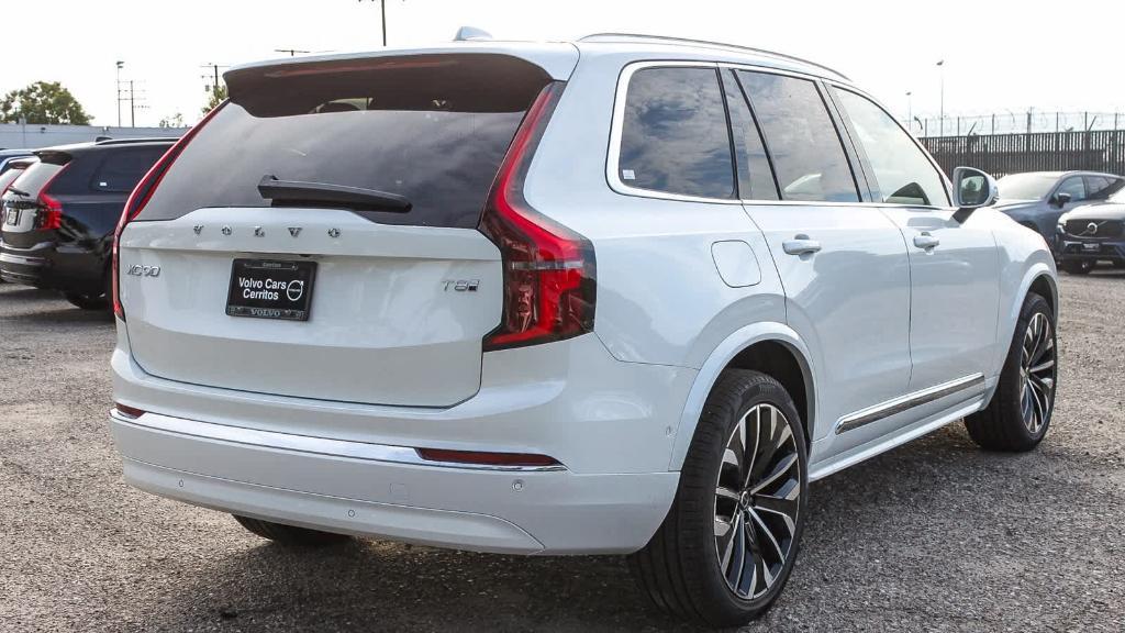 new 2026 Volvo XC90 Plug-In Hybrid car, priced at $79,035