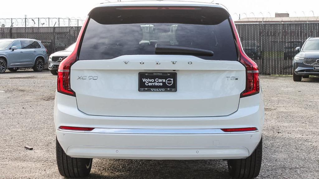 new 2026 Volvo XC90 Plug-In Hybrid car, priced at $79,035