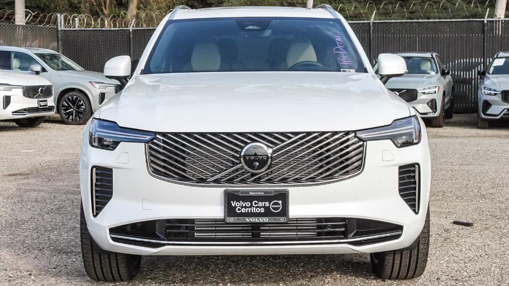 new 2026 Volvo XC90 Plug-In Hybrid car, priced at $79,035