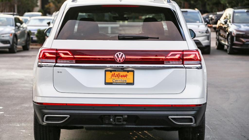 new 2026 Volkswagen Atlas car, priced at $46,524