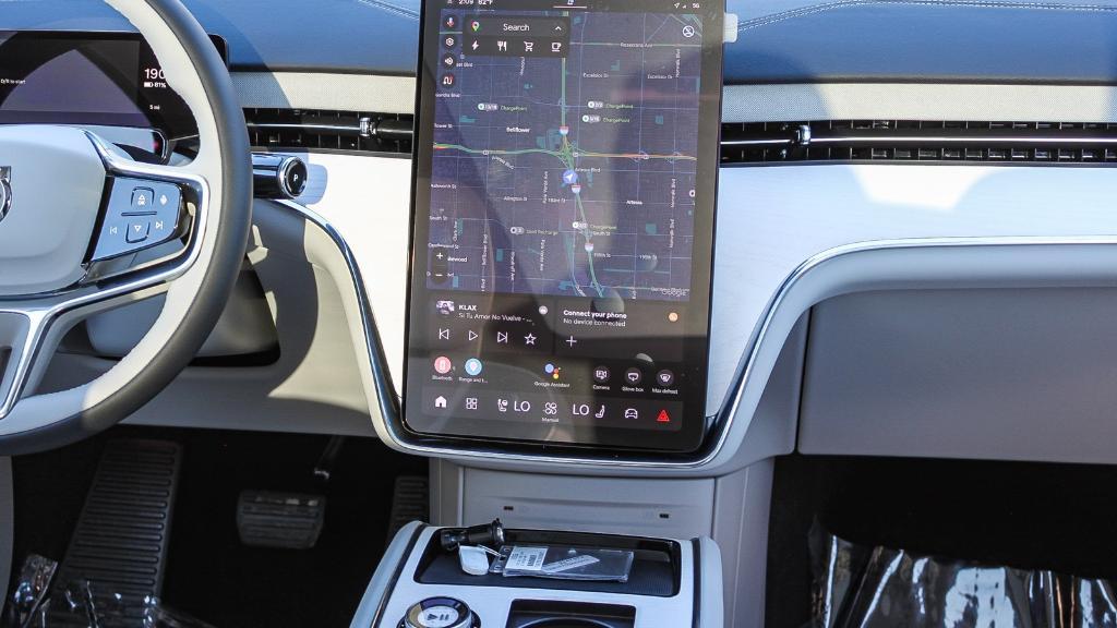 new 2025 Volvo EX90 car, priced at $73,945