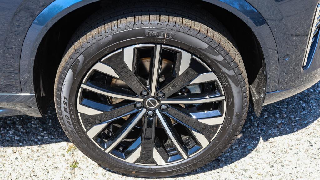 new 2025 Volvo XC90 car, priced at $56,945