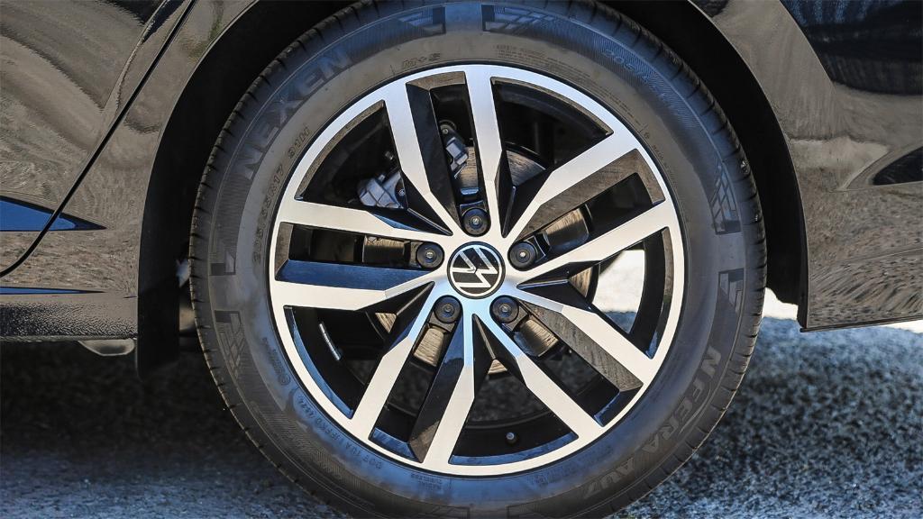 new 2025 Volkswagen Jetta car, priced at $25,375