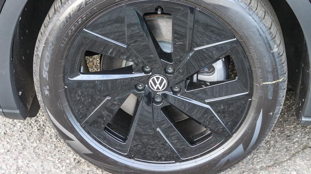 new 2026 Volkswagen ID.4 car, priced at $50,087