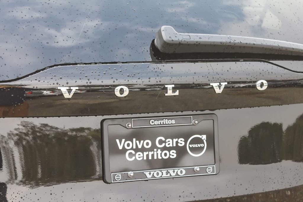 new 2026 Volvo XC90 car, priced at $60,445