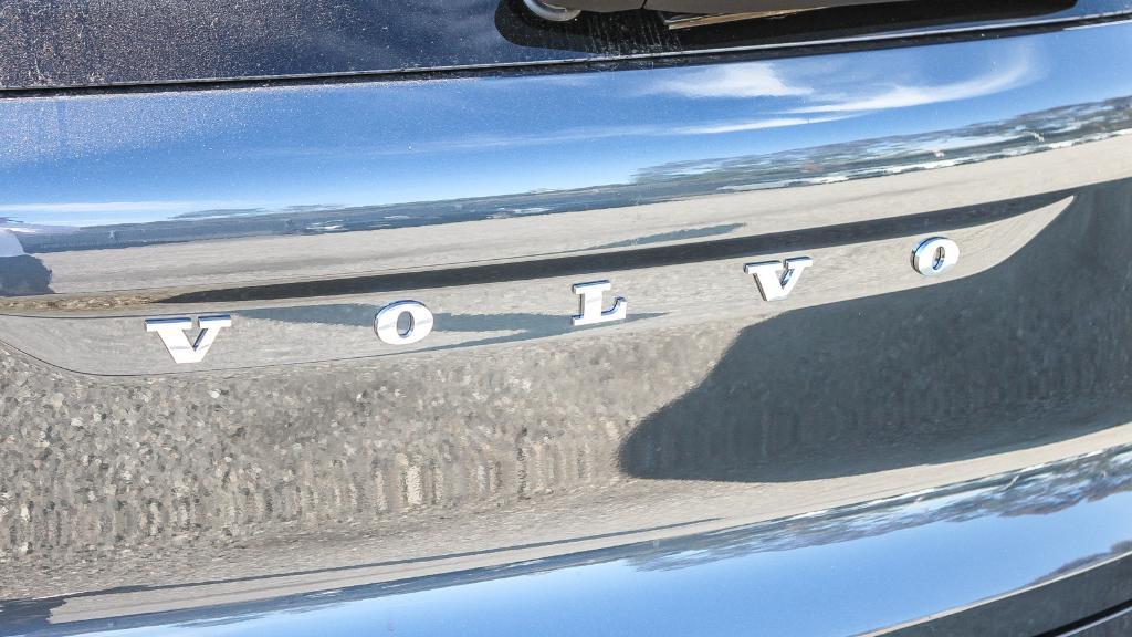 new 2026 Volvo XC40 car, priced at $50,975