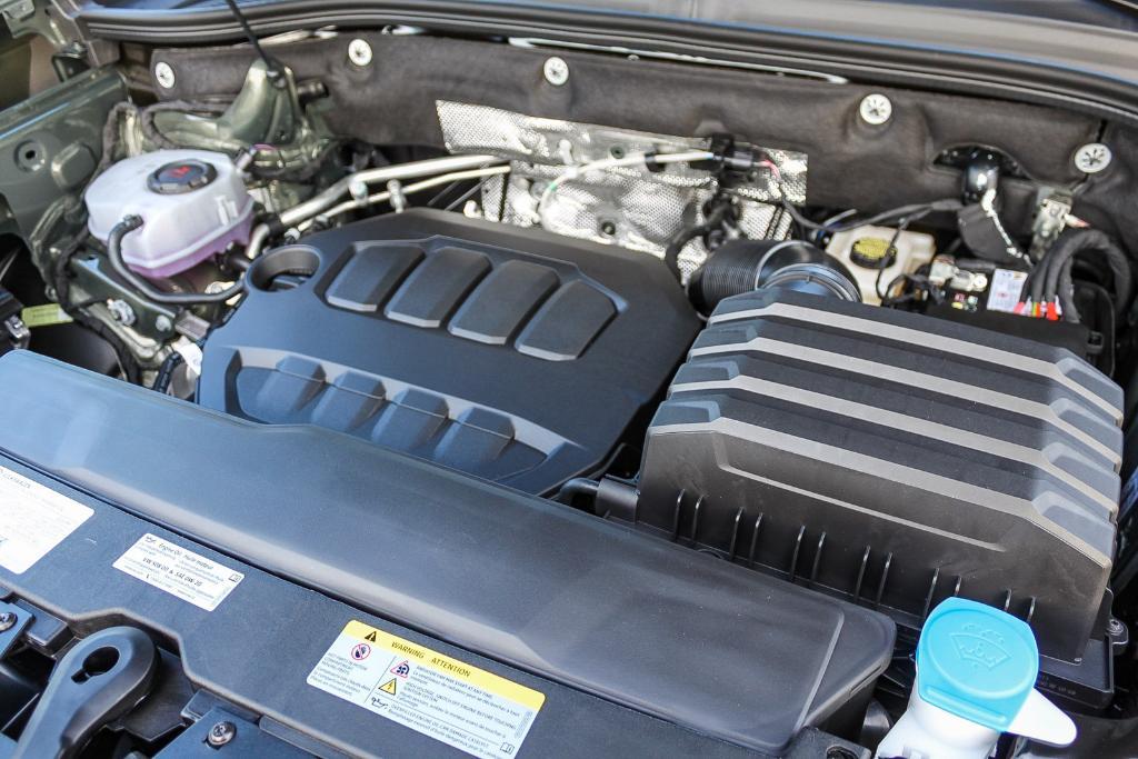 new 2026 Volkswagen Atlas car, priced at $48,321