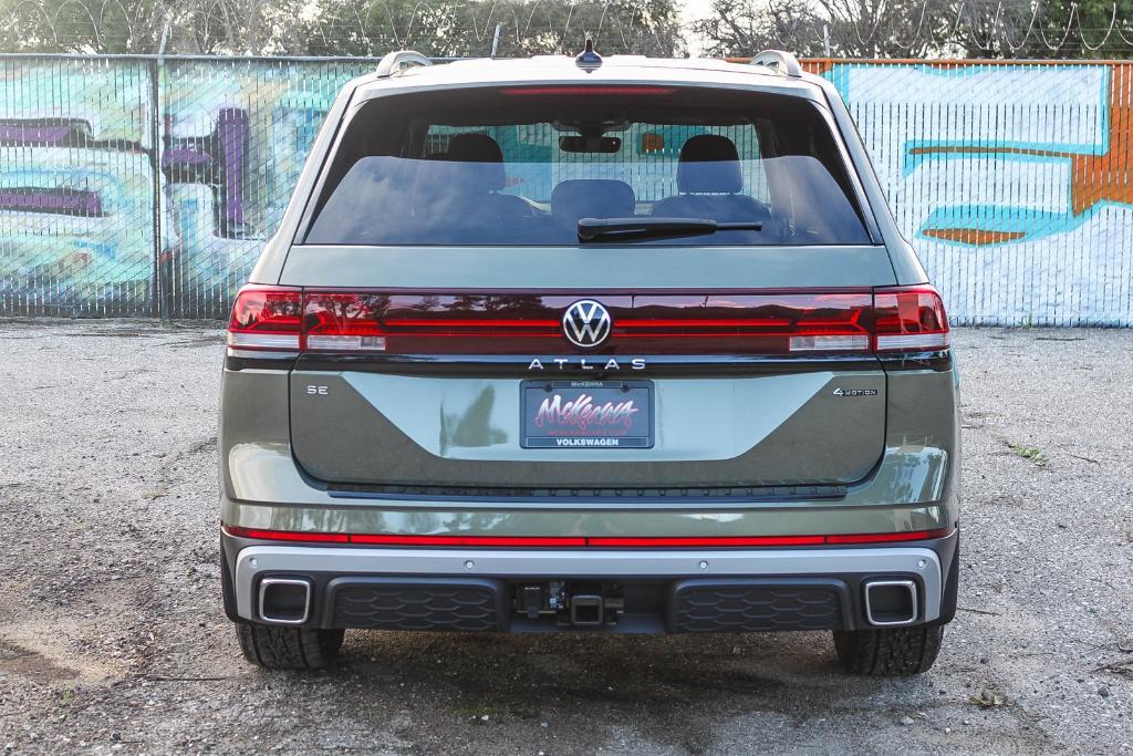 new 2026 Volkswagen Atlas car, priced at $48,321