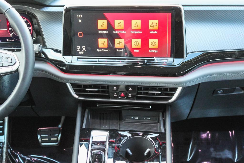 new 2026 Volkswagen Atlas car, priced at $48,321