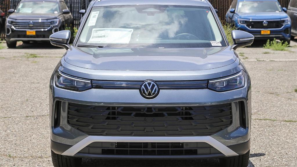 new 2025 Volkswagen Tiguan car, priced at $31,015