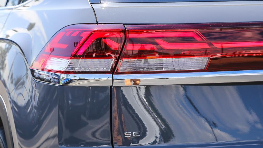 new 2026 Volkswagen Atlas Cross Sport car, priced at $45,628