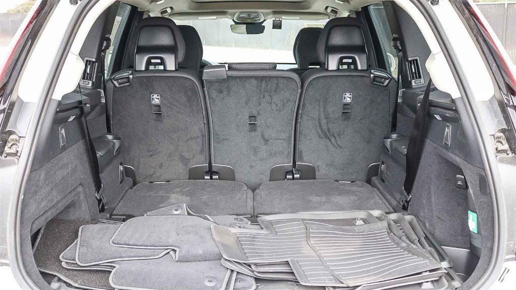 new 2025 Volvo XC90 car, priced at $58,455