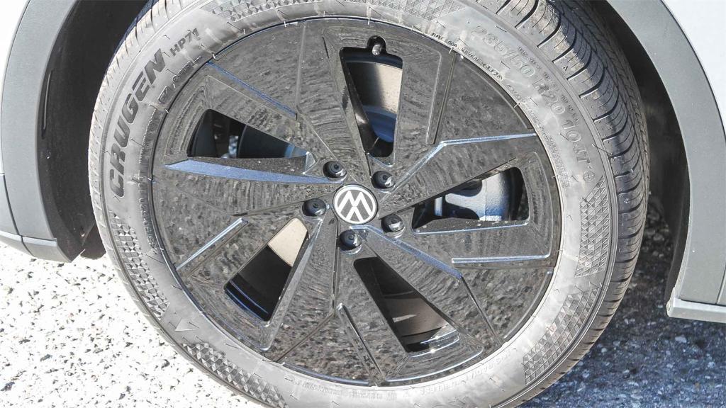 new 2026 Volkswagen ID.4 car, priced at $53,767