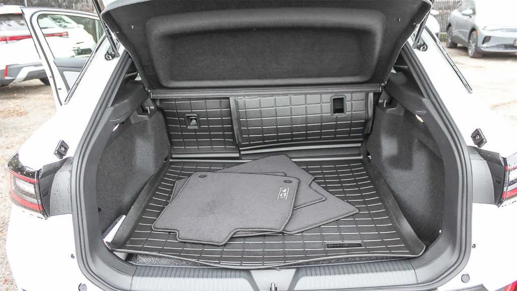 new 2026 Volkswagen ID.4 car, priced at $44,932