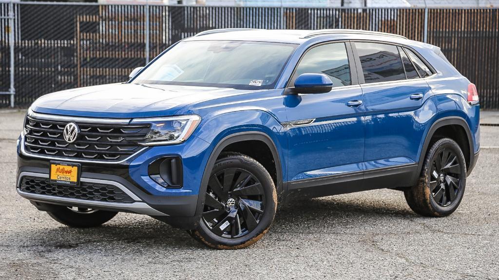 new 2026 Volkswagen Atlas Cross Sport car, priced at $44,457