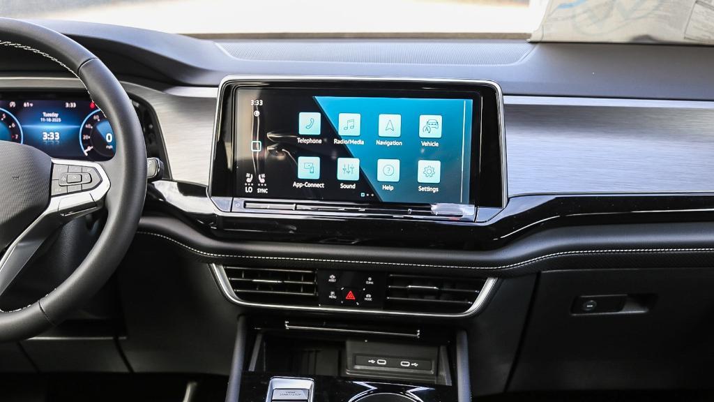 new 2026 Volkswagen Atlas Cross Sport car, priced at $44,457